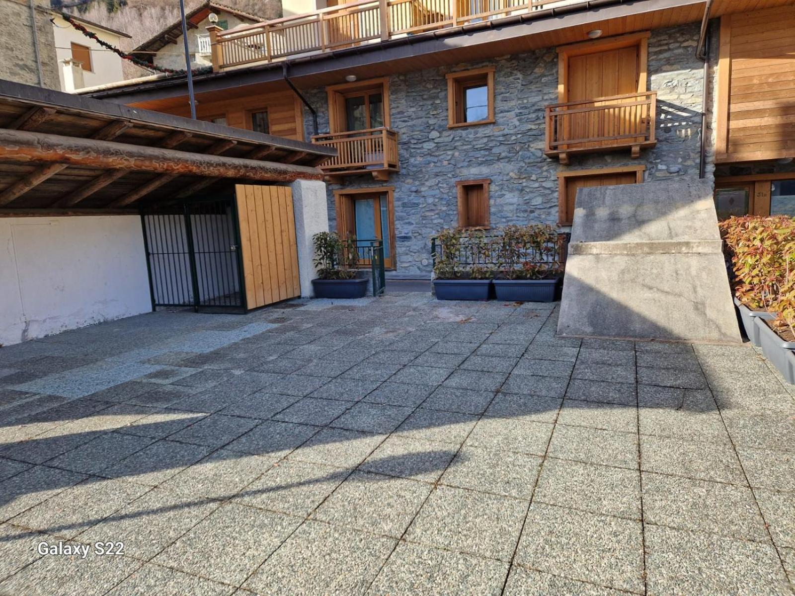 Appartamento Ampio e grazioso trilocale con vista panoramica Chiesa in Valmalenco Esterno foto